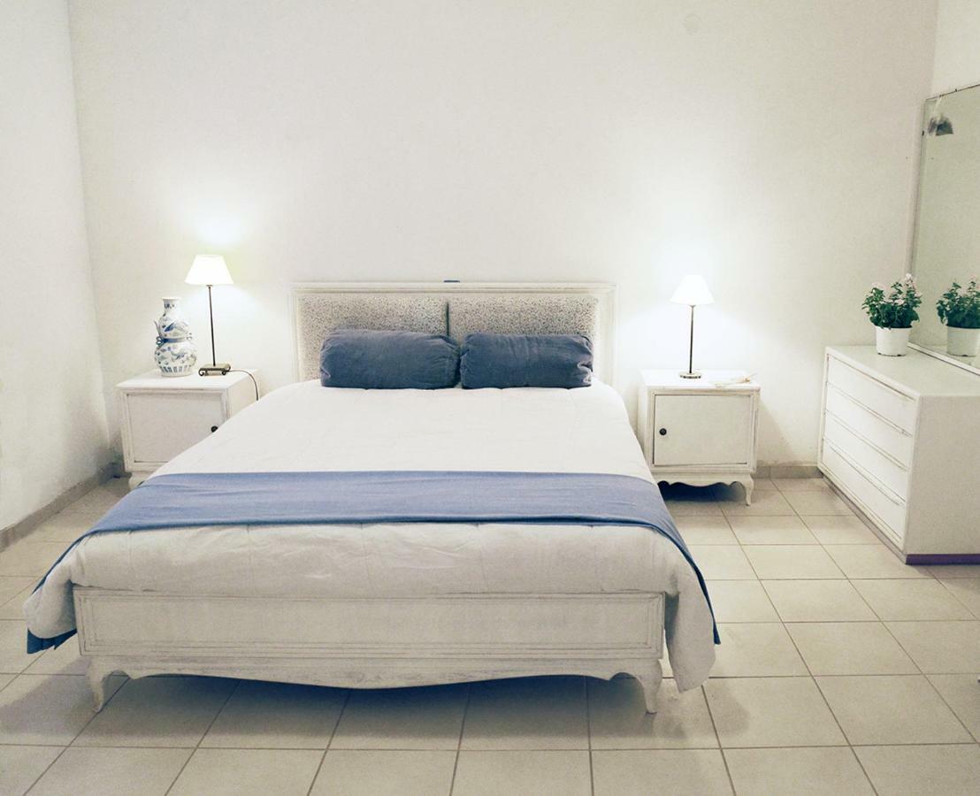 Blueline Guesthouse Agios Dimitrios  Luaran gambar