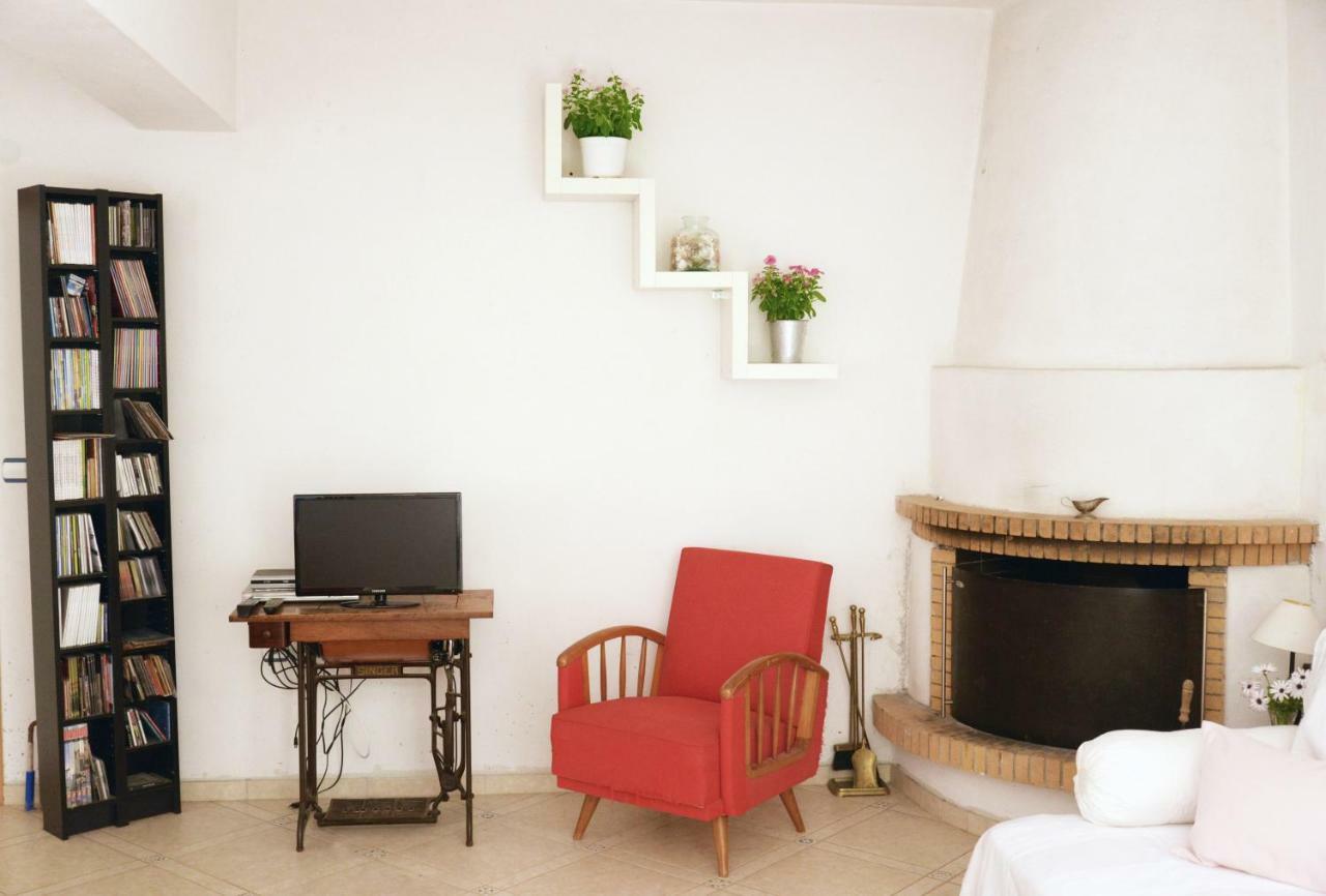 Blueline Guesthouse Agios Dimitrios  Luaran gambar