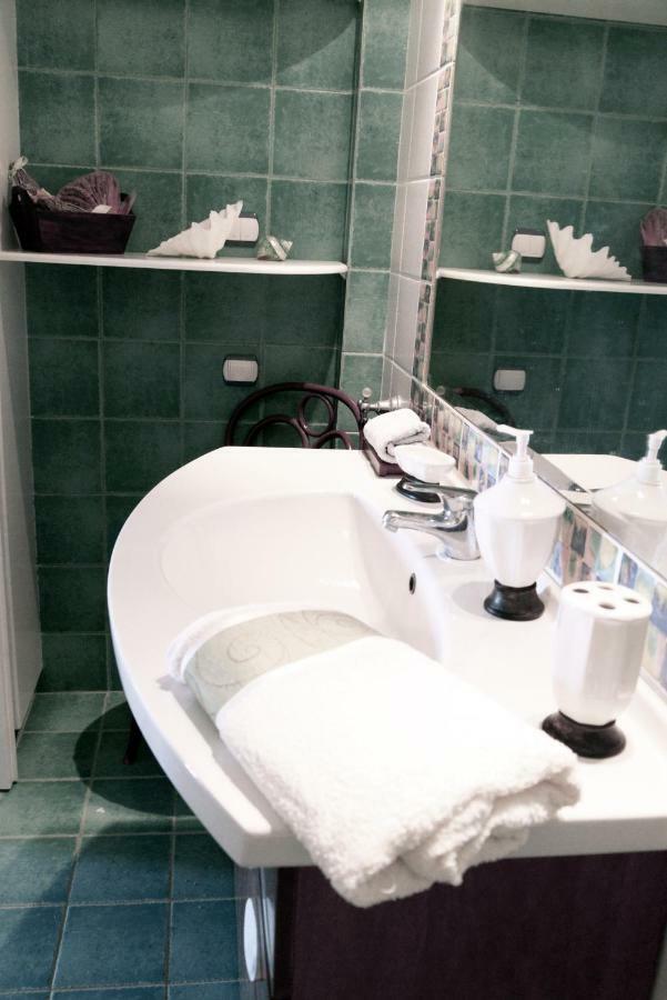 Blueline Guesthouse Agios Dimitrios  Luaran gambar