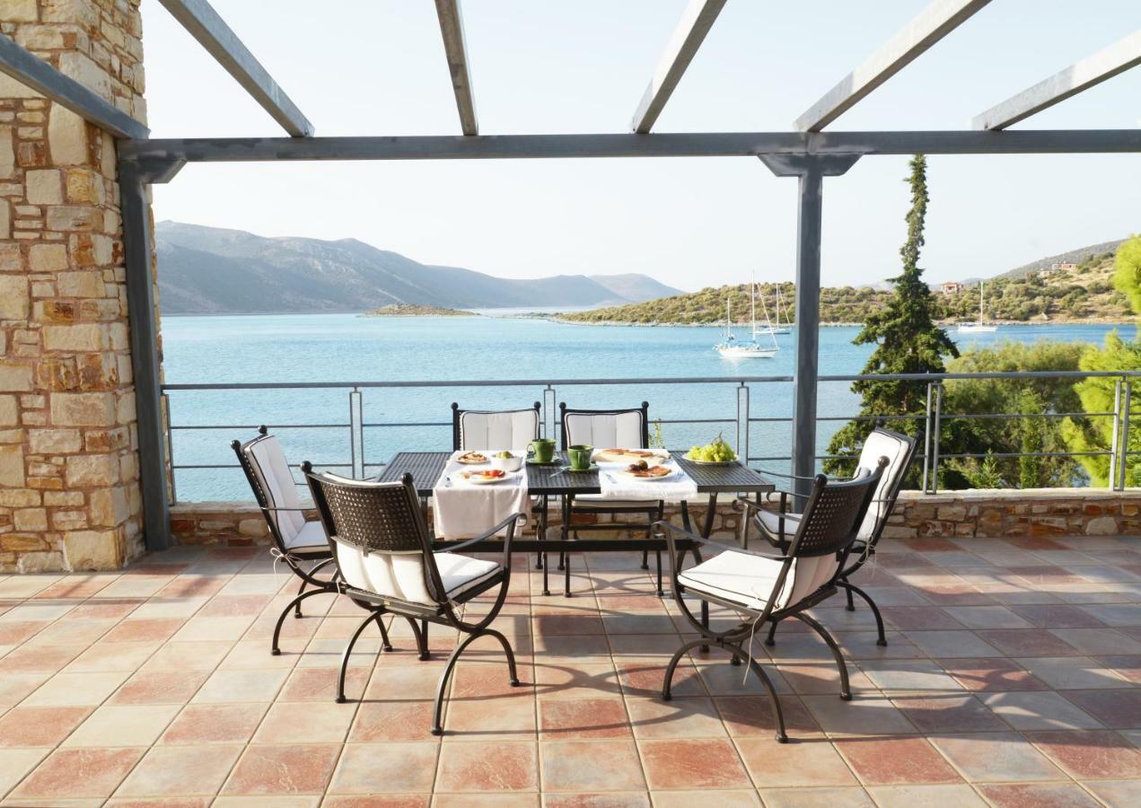 Blueline Guesthouse Agios Dimitrios  Luaran gambar