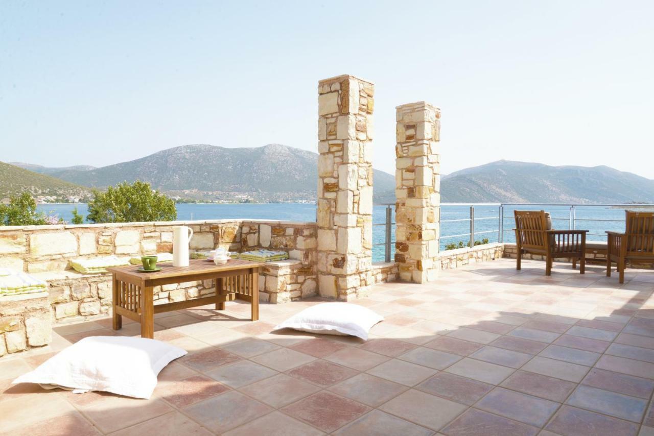 Blueline Guesthouse Agios Dimitrios  Luaran gambar