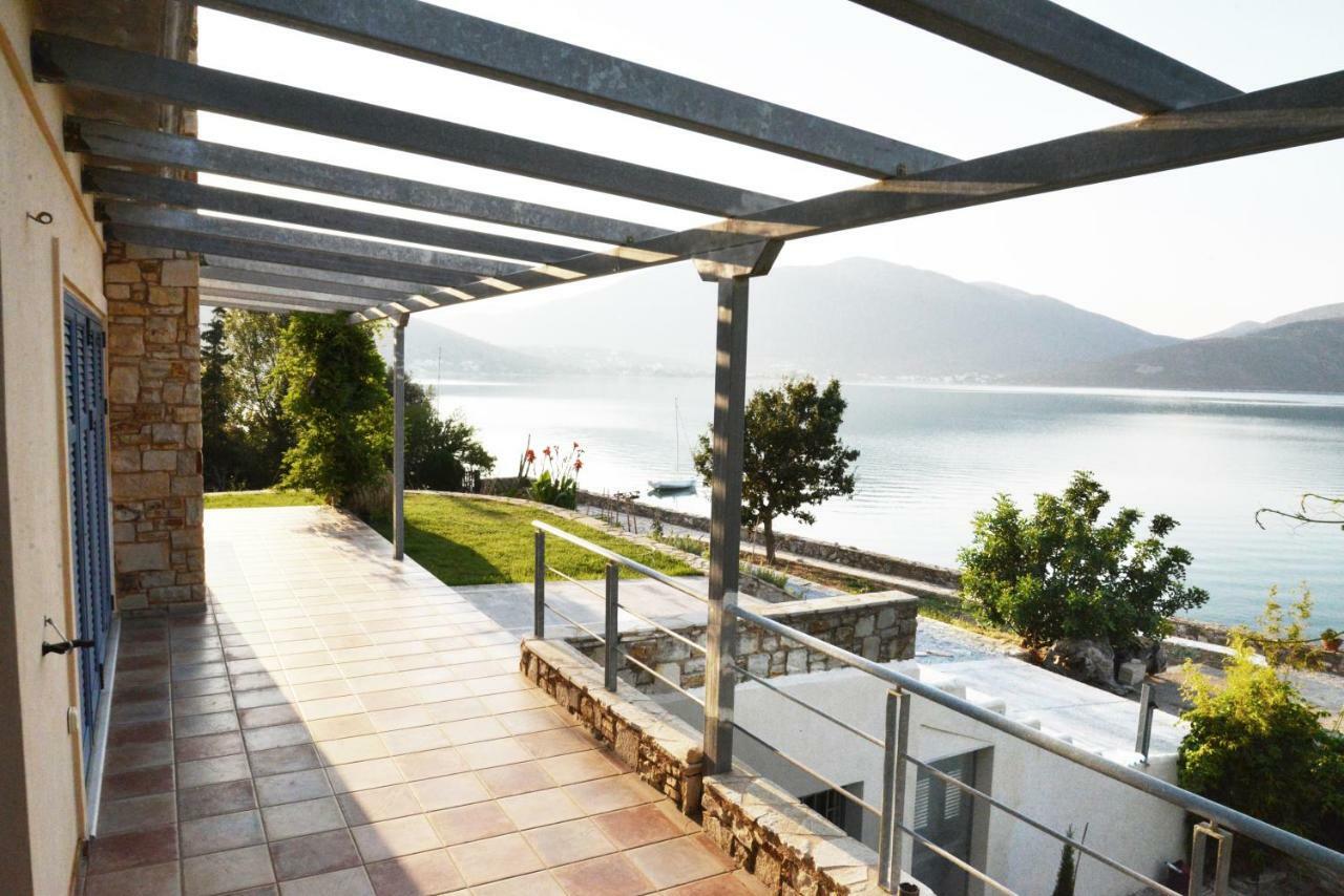 Blueline Guesthouse Agios Dimitrios  Luaran gambar