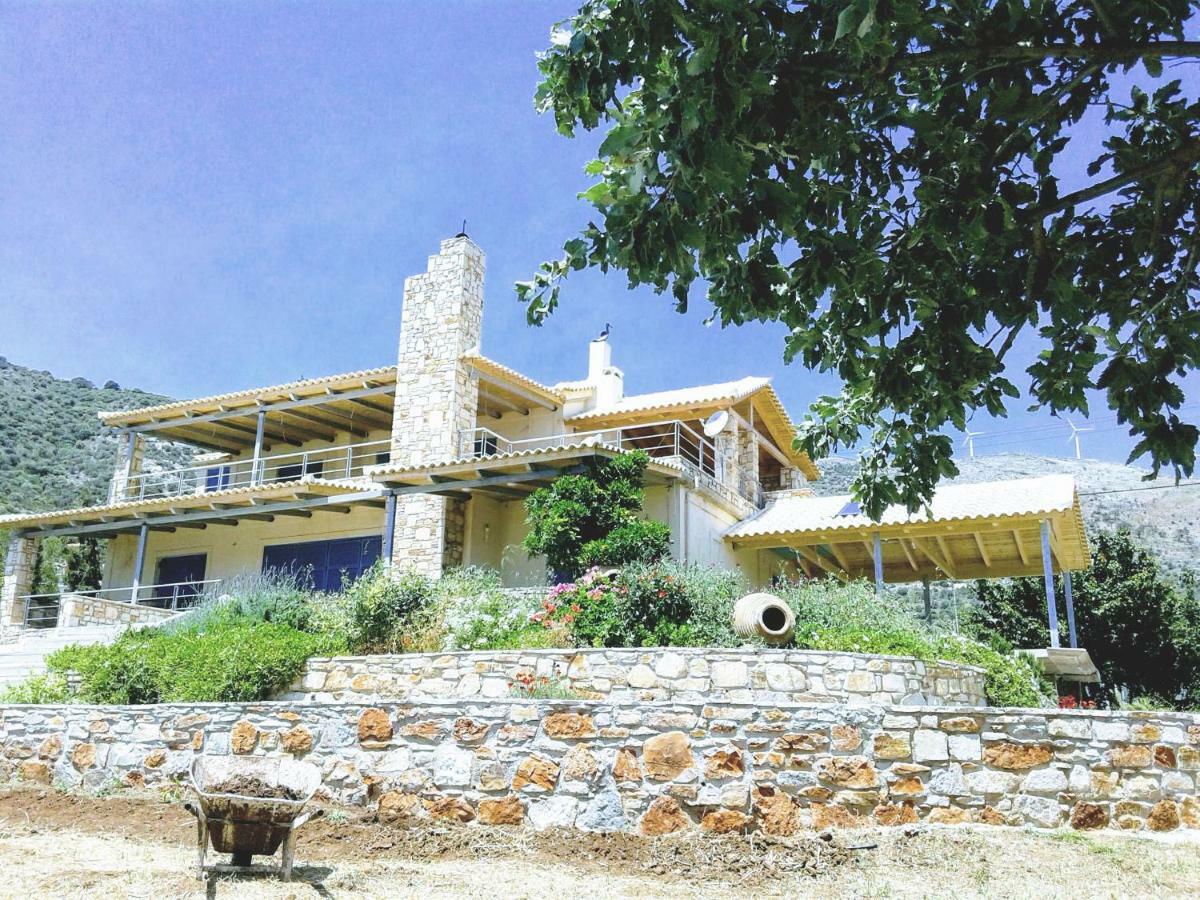 Blueline Guesthouse Agios Dimitrios  Luaran gambar
