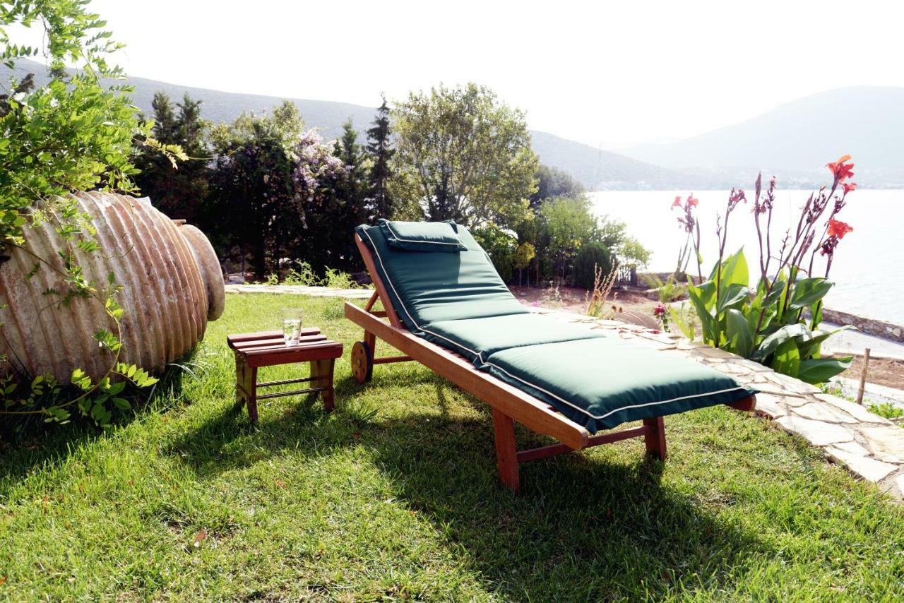 Blueline Guesthouse Agios Dimitrios  Luaran gambar